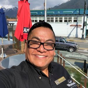 Meet your Posher, Ramon